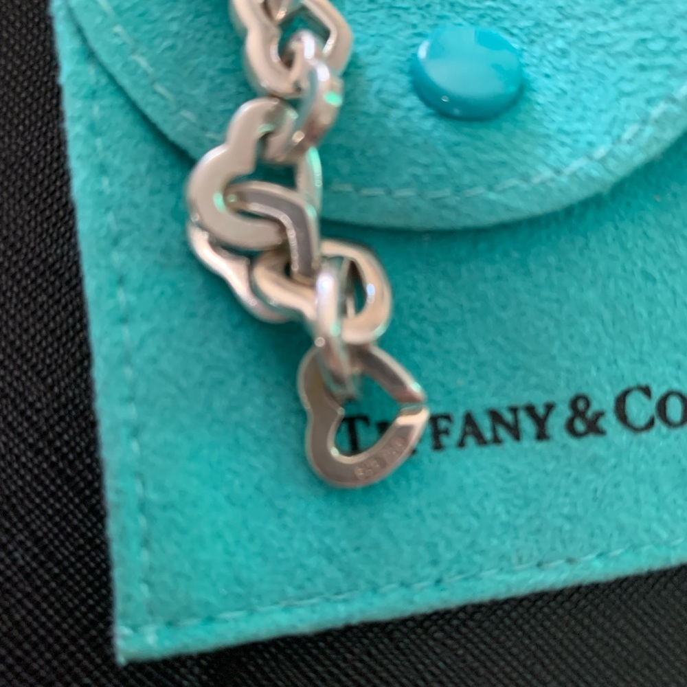 Tiffany silver and gold heart link bracelet. - Picture 3 of 8